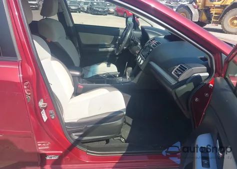 2016 Subaru Crosstrek 2.0I Premium из США, поврежденный, VIN JF2GPABC3G8217613